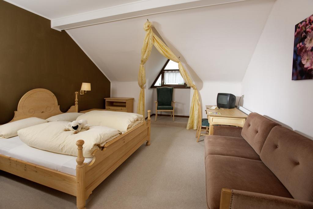 Hotel Zum Taufstein Sparhof ห้อง รูปภาพ